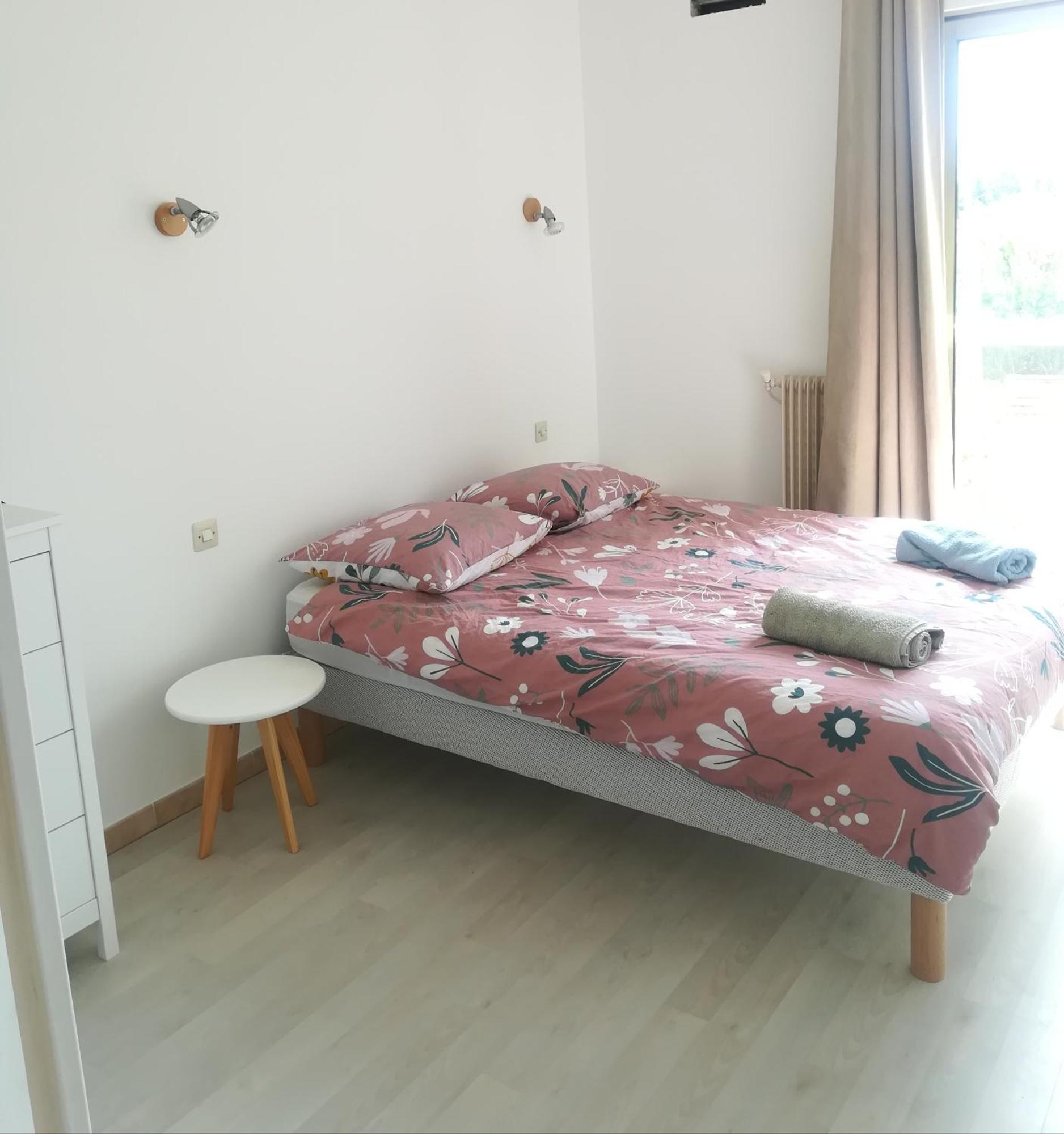 Apartamento Les Jardins Du Luxembourg Hyères Exterior foto
